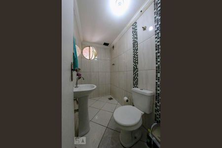 Casa à venda com 200m², 6 quartos e 3 vagasBanheiro Social 2