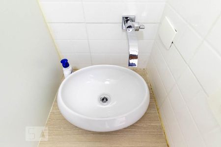 Apartamento à venda com 80m², 2 quartos e 1 vagaBanheiro de serviço - lavabo