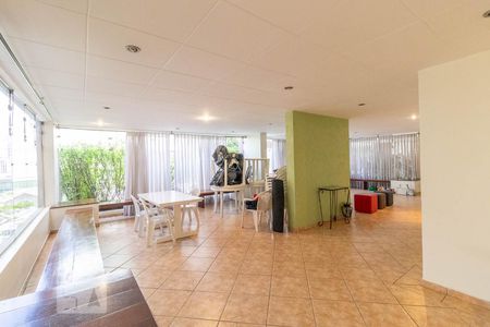 Apartamento à venda com 80m², 2 quartos e 1 vagaSalão de festas