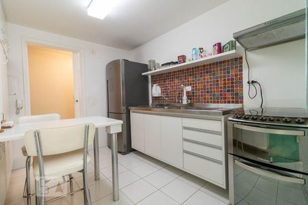 Apartamento à venda com 80m², 2 quartos e 1 vagaCozinha