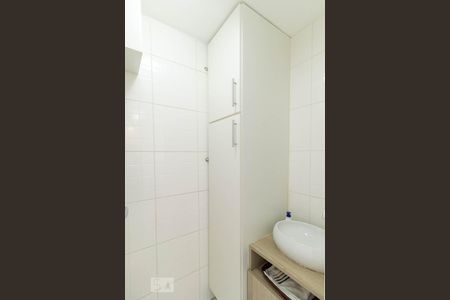 Apartamento à venda com 80m², 2 quartos e 1 vagaBanheiro de serviço - lavabo