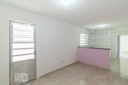 Casa para alugar com 50m², 2 quartos e 1 vagaSala