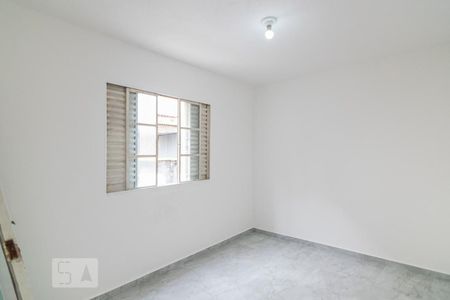 Quarto 2 de casa para alugar com 2 quartos, 50m² em Cidade São Jorge, Santo André