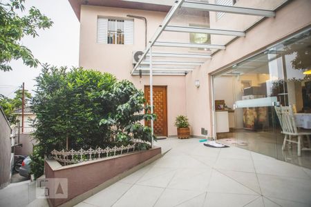 Casa à venda com 250m², 4 quartos e 2 vagasQuintal