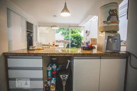 Casa à venda com 250m², 4 quartos e 2 vagasCozinha