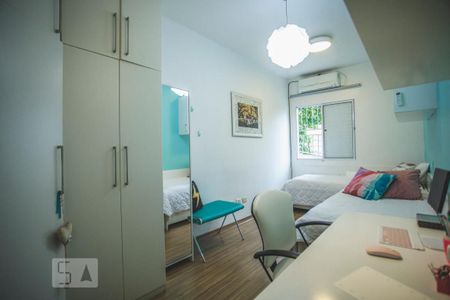 Casa à venda com 250m², 4 quartos e 2 vagasQuarto 4