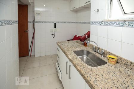 Cozinha de apartamento para alugar com 3 quartos, 80m² em Méier, Rio de Janeiro