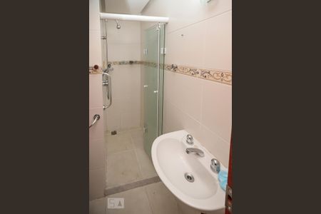 Apartamento para alugar com 80m², 3 quartos e 1 vaga Apartamento para alugar com 80m², 3 quartos e 1 vagaBanheiro Suíte 1