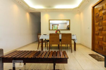 Sala de casa à venda com 2 quartos, 160m² em Vila Prudente, São Paulo