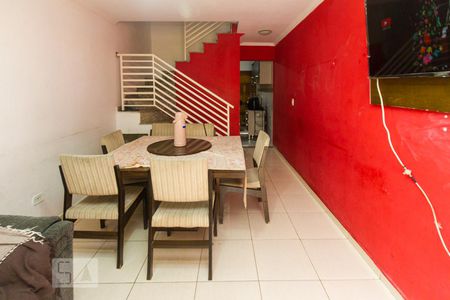 Sala de casa para alugar com 2 quartos, 64m² em Vila Primavera, São Paulo
