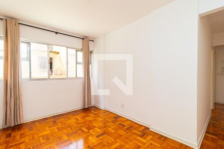 Sala de apartamento para alugar com 2 quartos, 50m² em Bela Vista, São Paulo