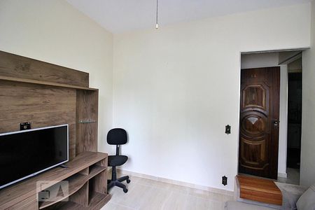 Sala  de apartamento para alugar com 1 quarto, 43m² em Taboão, São Bernardo do Campo