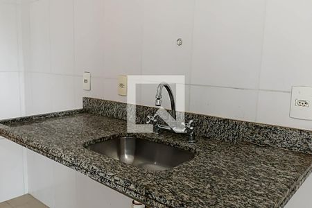 Apartamento à venda com 84m², 3 quartos e 2 vagas Apartamento à venda com 84m², 3 quartos e 2 vagasCozinha - Pia