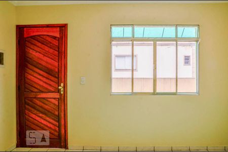 Sala de casa para alugar com 2 quartos, 95m² em Vila Pereira Barreto, São Paulo