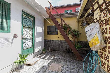 Casa à venda com 200m², 4 quartos e 1 vagaQuintal