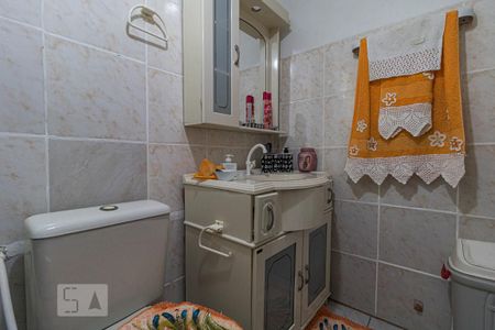 Casa à venda com 200m², 4 quartos e 1 vagaBanheiro 1