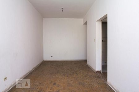 Studio para alugar com 55m², 1 quarto e sem vaga Studio para alugar com 55m², 1 quarto e sem vagaSala