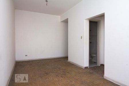 Studio para alugar com 55m², 1 quarto e sem vaga Studio para alugar com 55m², 1 quarto e sem vagaSala