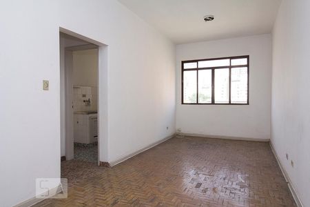 Studio para alugar com 55m², 1 quarto e sem vaga Studio para alugar com 55m², 1 quarto e sem vagaSala