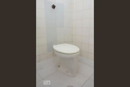 Detalhe banheiro de kitnet/studio para alugar com 1 quarto, 55m² em Campos Elíseos, São Paulo