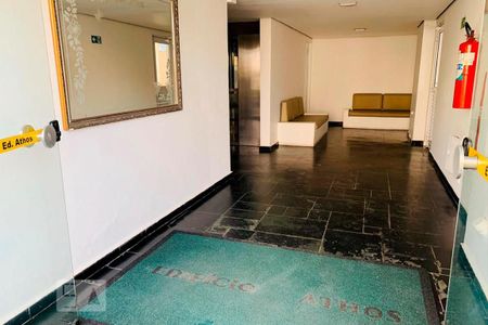 Apartamento à venda com 65m², 2 quartos e 1 vagaÁrea comum