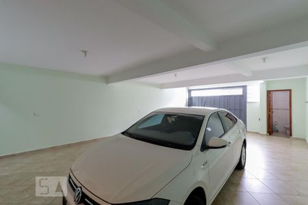 Casa à venda com 235m², 3 quartos e 4 vagas Casa à venda com 235m², 3 quartos e 4 vagasGaragem