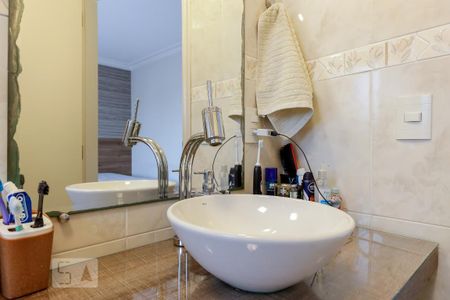 Casa à venda com 235m², 3 quartos e 4 vagas Casa à venda com 235m², 3 quartos e 4 vagasBanheiro da Suíte 2
