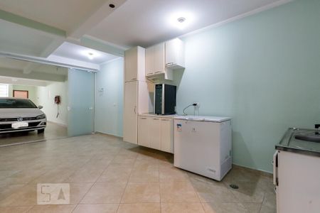 Casa à venda com 235m², 3 quartos e 4 vagas Casa à venda com 235m², 3 quartos e 4 vagasEspaço Gourmet
