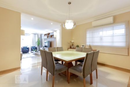 Sala de Jantar de casa à venda com 3 quartos, 235m² em Vila Maria Alta, São Paulo