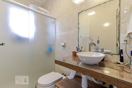 Casa à venda com 235m², 3 quartos e 4 vagas Casa à venda com 235m², 3 quartos e 4 vagasBanheiro da Suíte 2