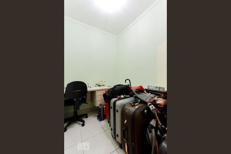 Casa à venda com 235m², 3 quartos e 4 vagas Casa à venda com 235m², 3 quartos e 4 vagasEscritório 2
