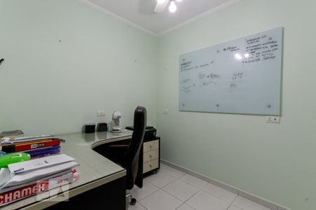 Casa à venda com 235m², 3 quartos e 4 vagas Casa à venda com 235m², 3 quartos e 4 vagasEscritório 1