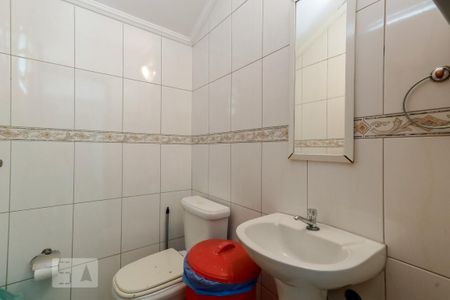 Casa à venda com 235m², 3 quartos e 4 vagas Casa à venda com 235m², 3 quartos e 4 vagasBanheiro da Garagem