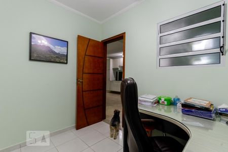 Casa à venda com 235m², 3 quartos e 4 vagas Casa à venda com 235m², 3 quartos e 4 vagasEscritório 1