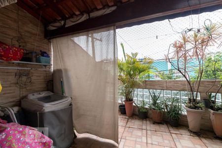 Casa à venda com 130m², 4 quartos e 2 vagasVaranda quarto 1