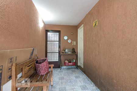 Casa à venda com 130m², 4 quartos e 2 vagasEntrada da casa