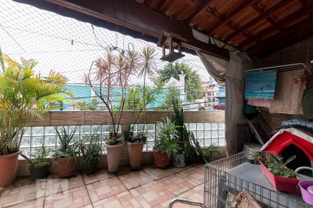 Casa à venda com 130m², 4 quartos e 2 vagasVaranda quarto 1