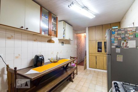 Casa à venda com 130m², 4 quartos e 2 vagasCozinha