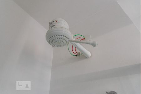 Apartamento à venda com 38m², 2 quartos e sem vagaChuveiro