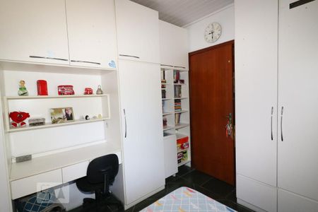 Casa à venda com 267m², 4 quartos e 4 vagasQuarto 2