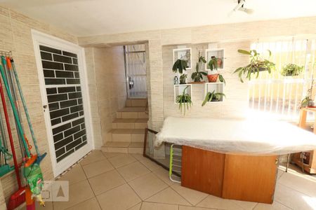 Casa à venda com 267m², 4 quartos e 4 vagasÁrea de Serviço