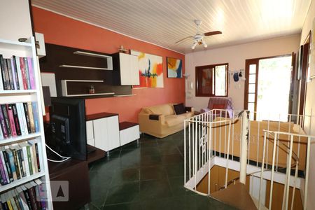 Sala de casa à venda com 4 quartos, 233m² em Vila Ipiranga, Porto Alegre