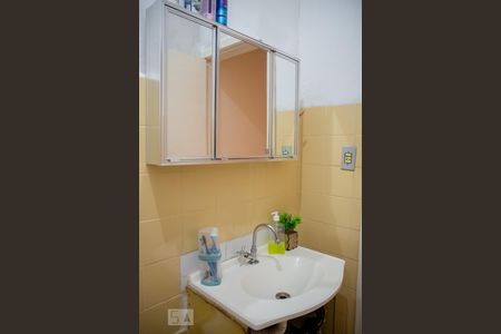 Banheiro Social de casa à venda com 2 quartos, 250m² em Mauá, São Caetano do Sul