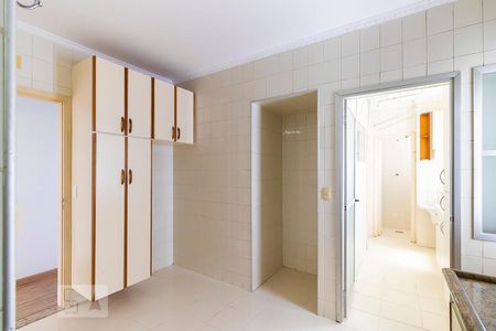Apartamento para alugar com 90m², 3 quartos e 1 vagaCozinha - Armários