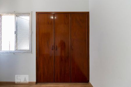 Apartamento para alugar com 90m², 3 quartos e 1 vagaQuarto 2 - Armários