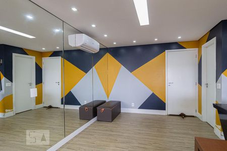 Apartamento à venda com 78m², 2 quartos e 2 vagas Apartamento à venda com 78m², 2 quartos e 2 vagasSala