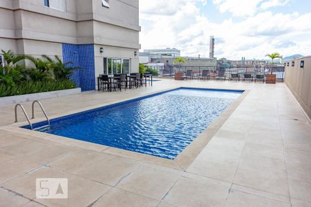 Apartamento à venda com 78m², 2 quartos e 2 vagas Apartamento à venda com 78m², 2 quartos e 2 vagasÁrea comum - Piscina