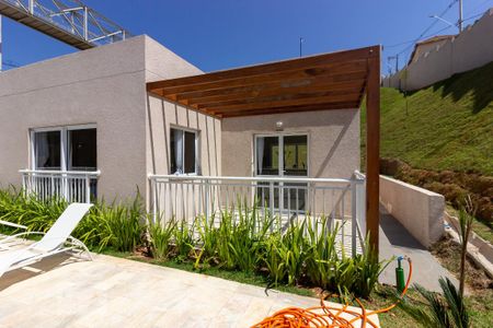 Apartamento para alugar com 46m², 2 quartos e 1 vaga Apartamento para alugar com 46m², 2 quartos e 1 vagaÁrea comum - Salão de festas