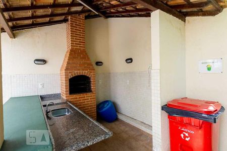 Apartamento para alugar com 65m², 2 quartos e 1 vaga Apartamento para alugar com 65m², 2 quartos e 1 vagaÁrea comum - Churrasqueira