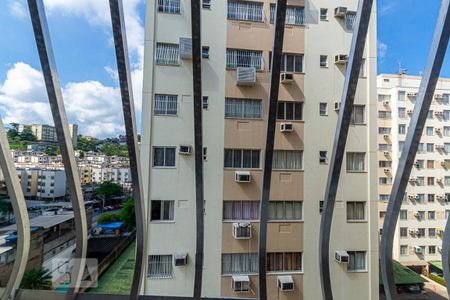 Vista do Quarto 1 de apartamento para alugar com 2 quartos, 65m² em Barreto, Niterói